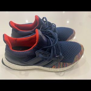 adidas Ultra Boost 1.0
Multi-Color Toe Navy